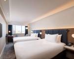 Room image #22 at Hilton London Metropole